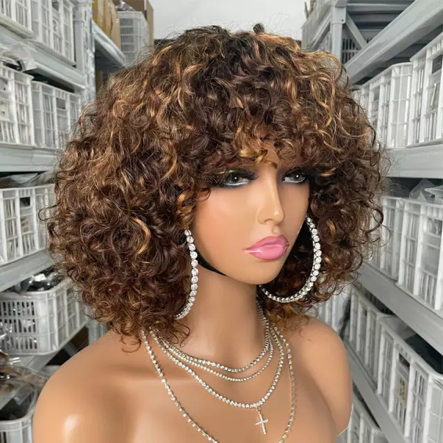 FRINGE WIG
